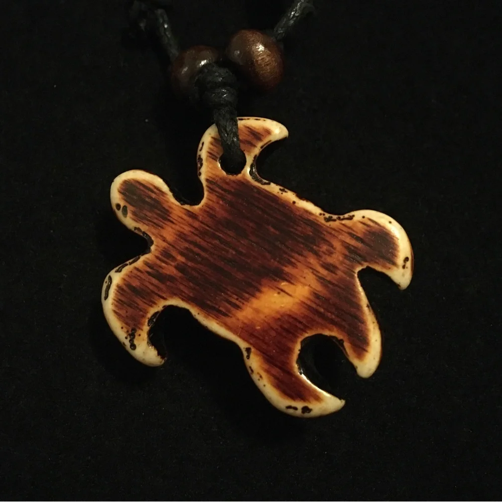 Turtle Yak Bone Carving Pendant Necklace - Picture 4 of 6